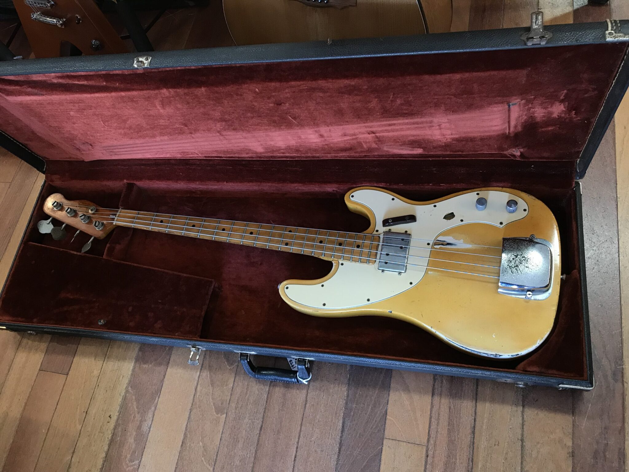 fender telecaster bass 1973
