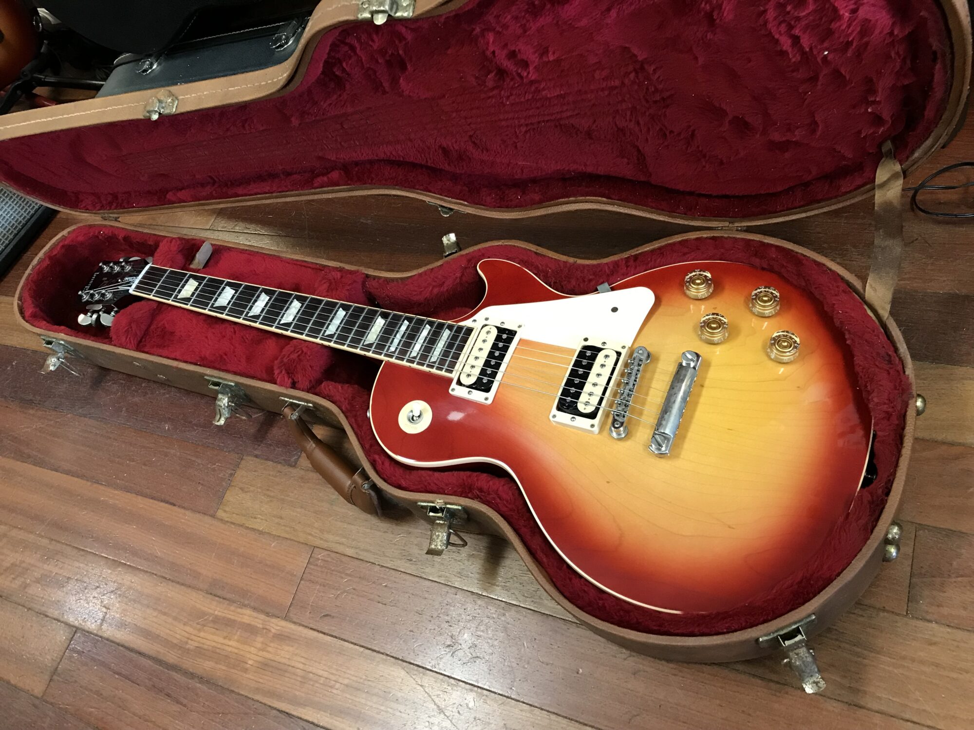 2017 Gibson Les Paul Classic